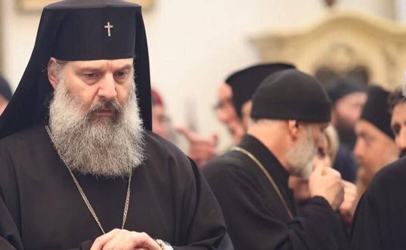 “მეუფე შიო ჩემი კლასელი და ნათლიაა… ის ძალიან თბილი ადამიანი იყო და არის. ნამდვილი არისტოკრატია – ზრდილი, ჭკვიანი, განათლებული…ძალიან წარმოსადეგი იყო – მაღალი, ახოვანი, ქერა თმები და ცისფერი თვალებით. ასაკში კი გამუქდა და გაჭაღარავდა. 22 წლის იყო სასულიერო ცხოვრება რომ დაიწყო. გოგონებიც მოსწონდა და გოგონებსაც მოსწონდათ, მაგრამ…” – რას იხსენებს მეუფე შიოს შესახებ მისი კლასელი ?