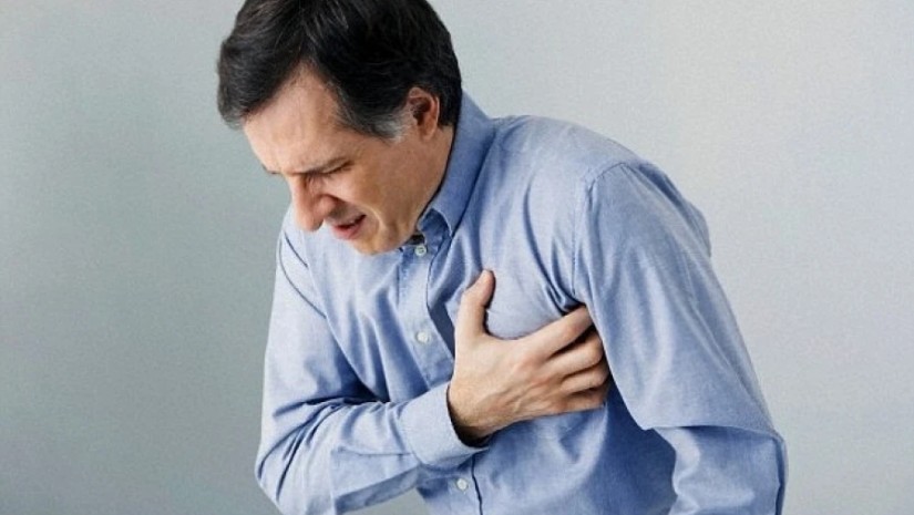 მოახლოებული გულის შეტევის 6 ფარული ნიშანი – თუ მათ ამოიცნობთ, ადამიანის სიცოცხლეს გადაარჩენთ